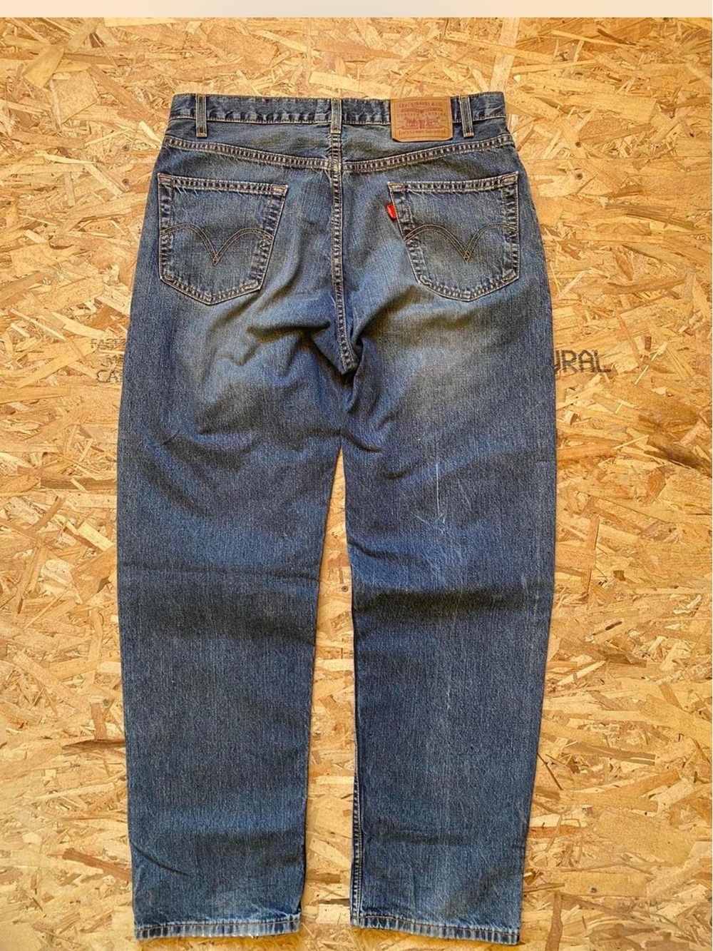Levi's Dark Blue Relaxed Fit Men's Jeans